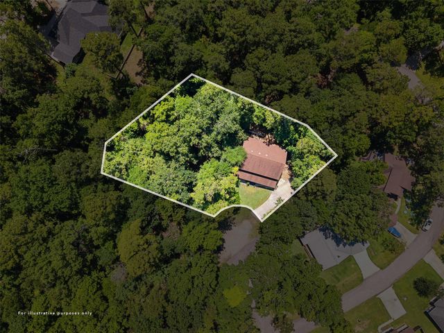 10 Lost Circle, Coldspring, TX 77331