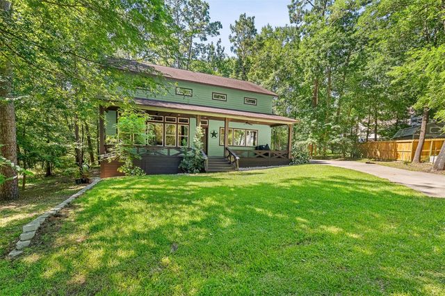 10 Lost Circle, Coldspring, TX 77331