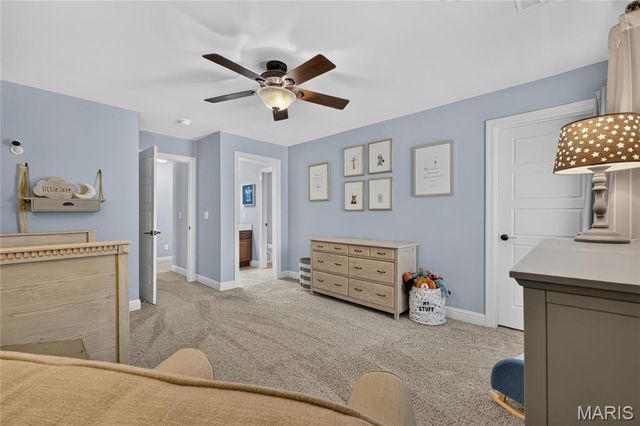 953 N Harrison Avenue, Kirkwood, MO 63122