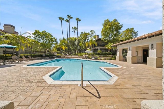 138 Via Contento, Rancho Santa Margarita, CA 92688