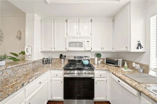 138 Via Contento, Rancho Santa Margarita, CA 92688