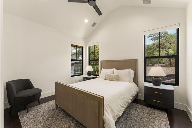 212 Fletcher ST, Austin, TX 78704