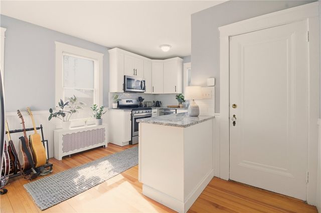 18 Nelson Street, Providence, RI 02908