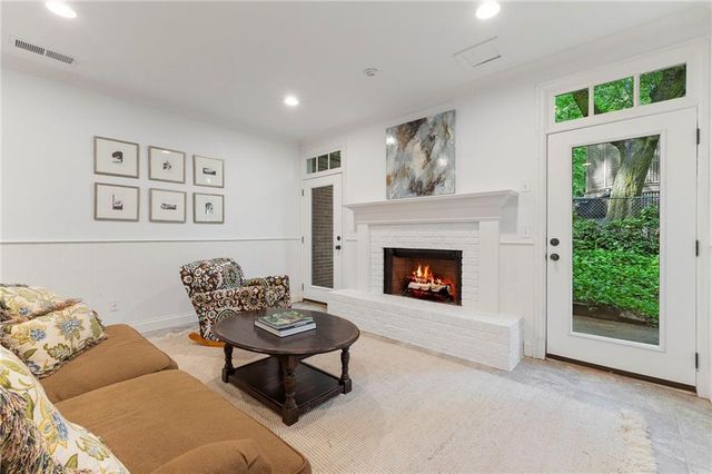 2769 Mornington Drive, Atlanta, GA 30327