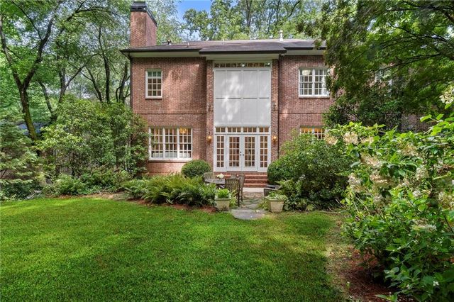 2769 Mornington Drive, Atlanta, GA 30327