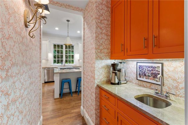 2769 Mornington Drive, Atlanta, GA 30327