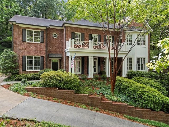 2769 Mornington Drive, Atlanta, GA 30327