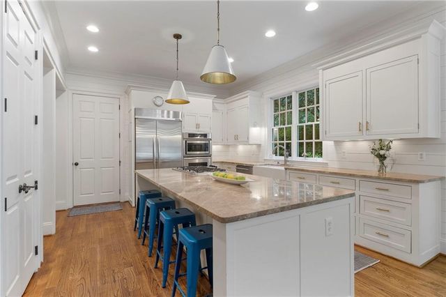 2769 Mornington Drive, Atlanta, GA 30327