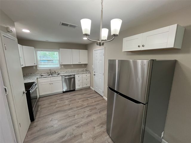 8438 Maddox Street, Dallas, TX 75217