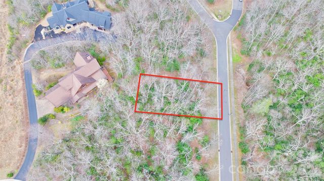 21 Settings Boulevard 40, Black Mountain, NC 28711