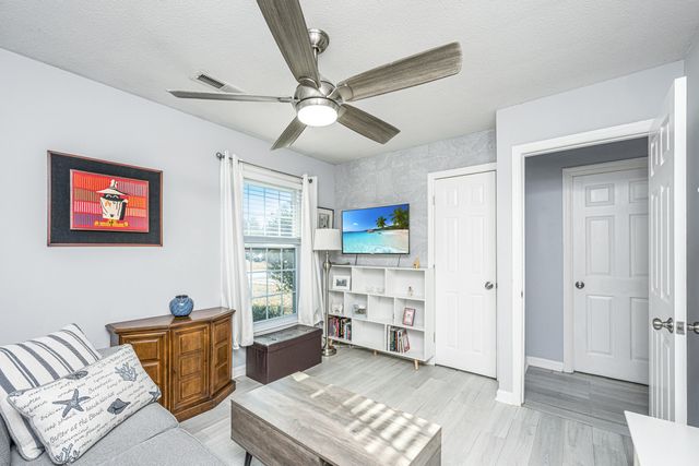 2223 Glendale Drive, Charleston, SC 29414