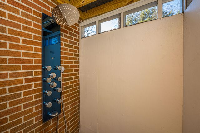 2223 Glendale Drive, Charleston, SC 29414