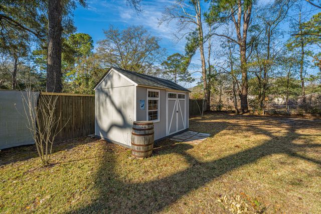 2223 Glendale Drive, Charleston, SC 29414