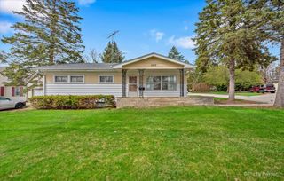 1100 W Highland Avenue, Elgin, IL 60123