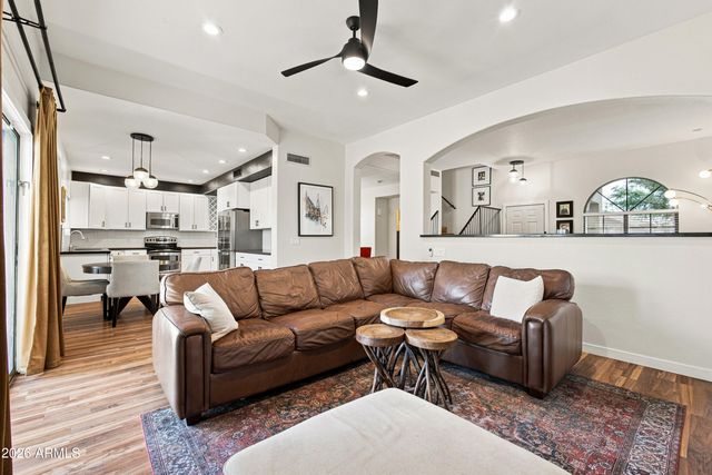4640 E CHISUM Trail, Phoenix, AZ 85050