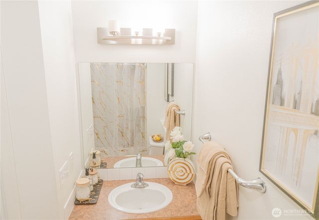 2107 Tacoma Court, Tacoma, WA 98405