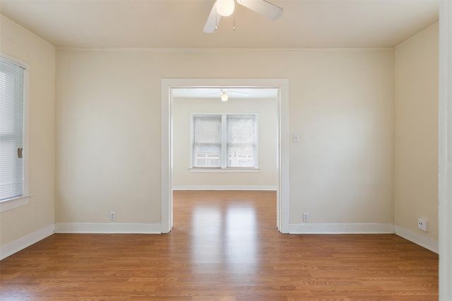 1133 Bayland Avenue, Houston, TX 77009