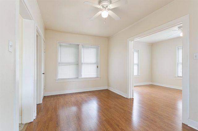 1133 Bayland Avenue, Houston, TX 77009