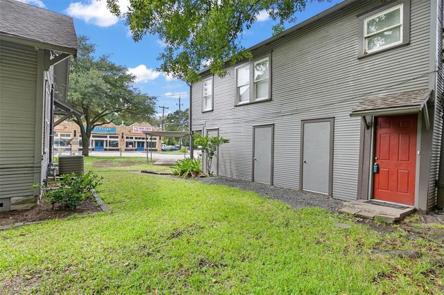 1133 Bayland Avenue, Houston, TX 77009
