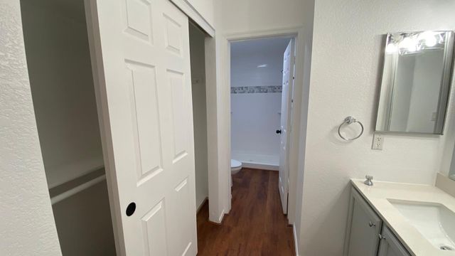 1716 W Cortez Street Unit 207, Phoenix, AZ 85029