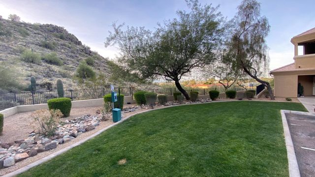 1716 W Cortez Street Unit 207, Phoenix, AZ 85029