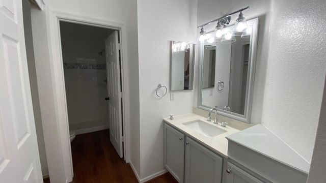 1716 W Cortez Street Unit 207, Phoenix, AZ 85029