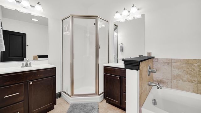 938 Fountain Place, Schererville, IN 46375