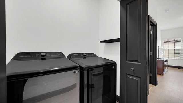 938 Fountain Place, Schererville, IN 46375