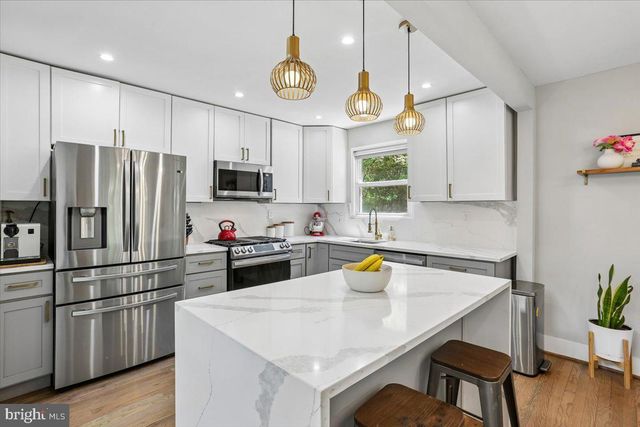 9409 HOLLAND AVE, Bethesda, MD 20814