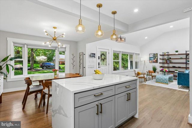 9409 HOLLAND AVE, Bethesda, MD 20814