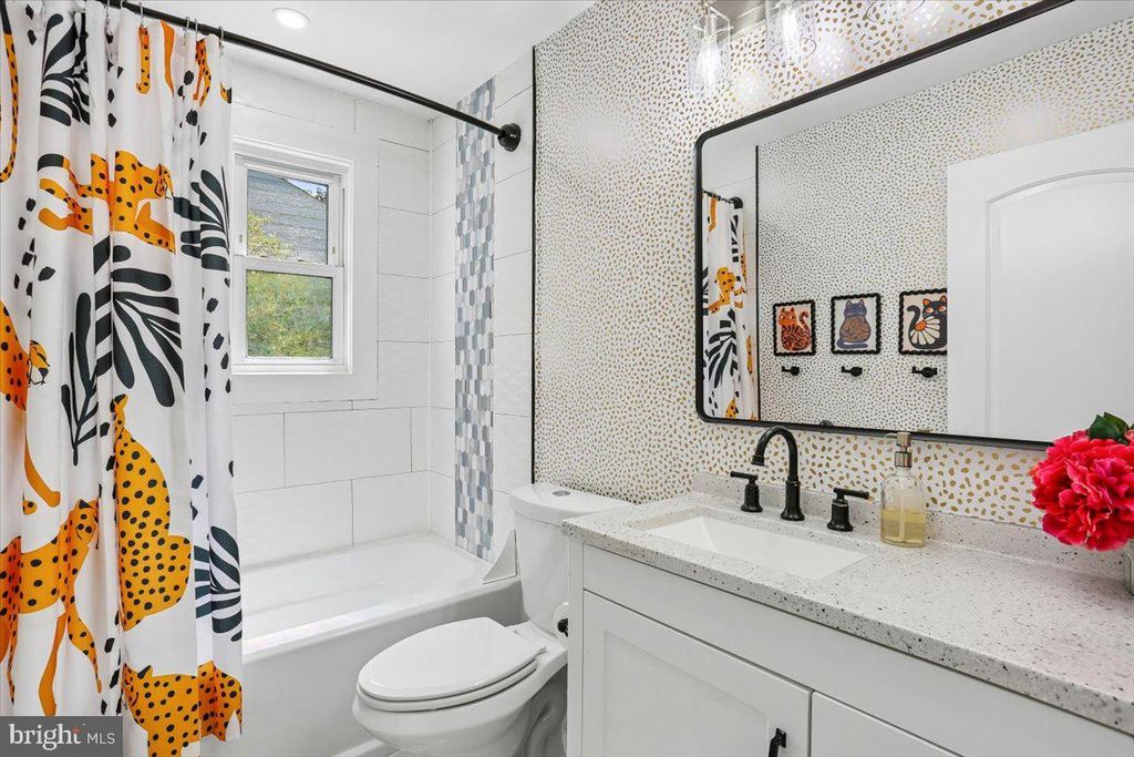 Image 14 of property listing at 9409 HOLLAND AVE, Bethesda, MD 20814