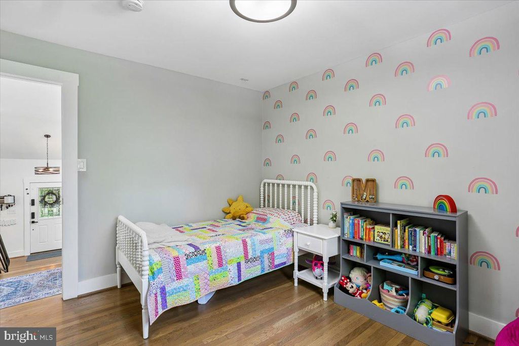 Image 16 of property listing at 9409 HOLLAND AVE, Bethesda, MD 20814