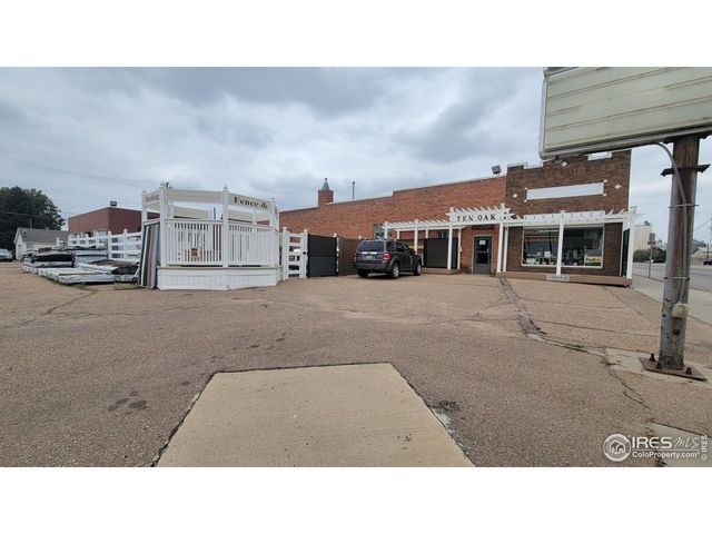 10 Oak Ave, Eaton, CO 80615