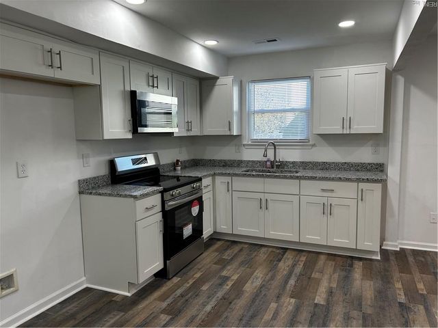 2044 Christian AVE, Chesapeake, VA 23324