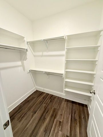 1705 W Deane Street, Fayetteville, AR 72704