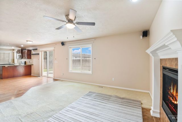 1215 W Eagle Avenue, Nampa, ID 83651
