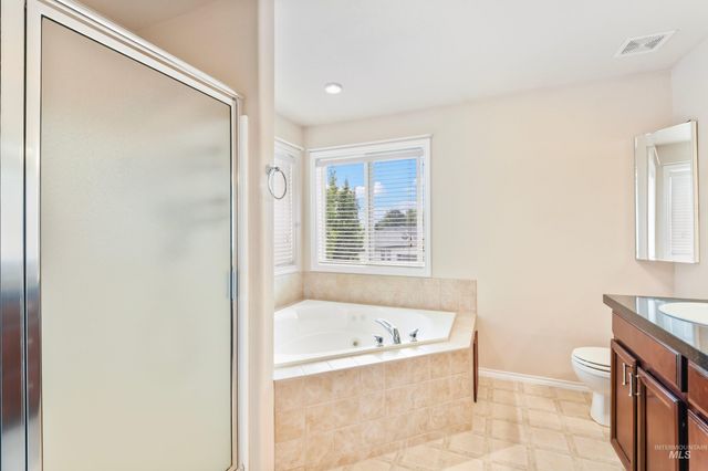 1215 W Eagle Avenue, Nampa, ID 83651