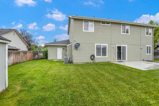 1215 W Eagle Avenue, Nampa, ID 83651