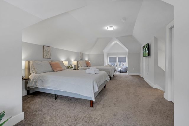 1214 Madison Avenue, Columbus, OH 43205