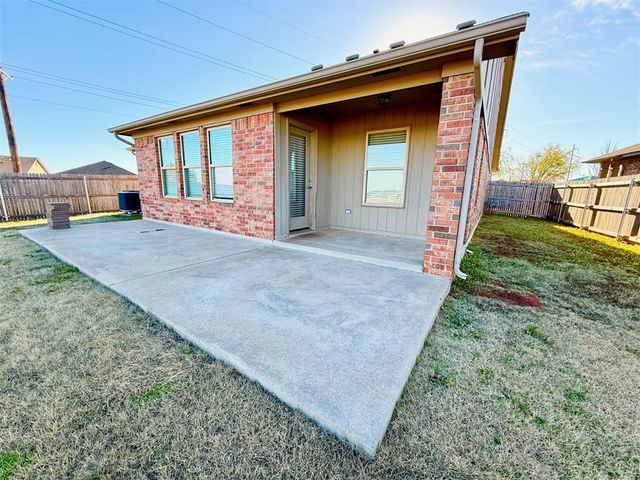 901 Blue Fish Road, Norman, OK 73069