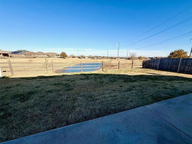 901 Blue Fish Road, Norman, OK 73069