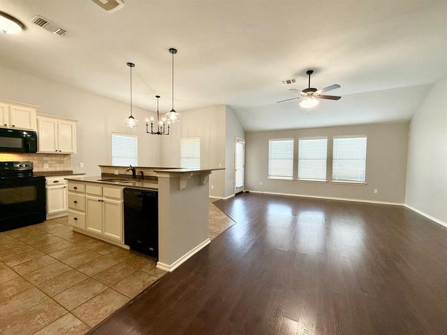 901 Blue Fish Road, Norman, OK 73069