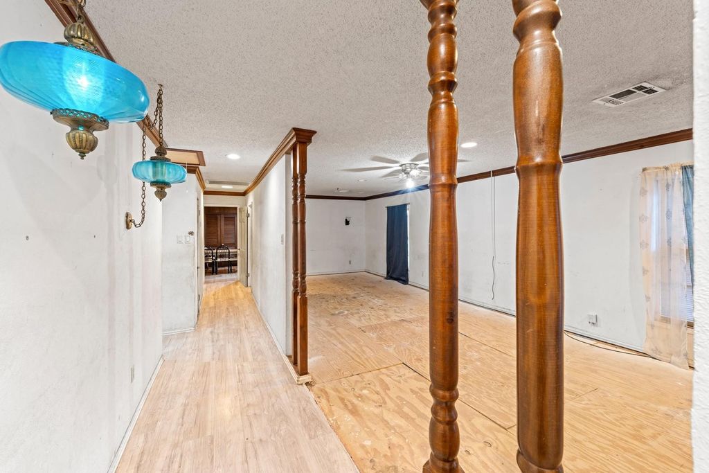 2617 Loraine Street, Fort Worth, TX 76106 — photo 3