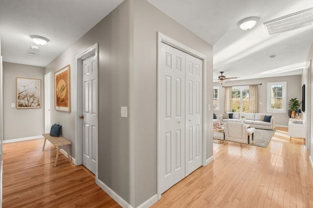 3076 Hunters Hill Dr, Dighton, MA 02715