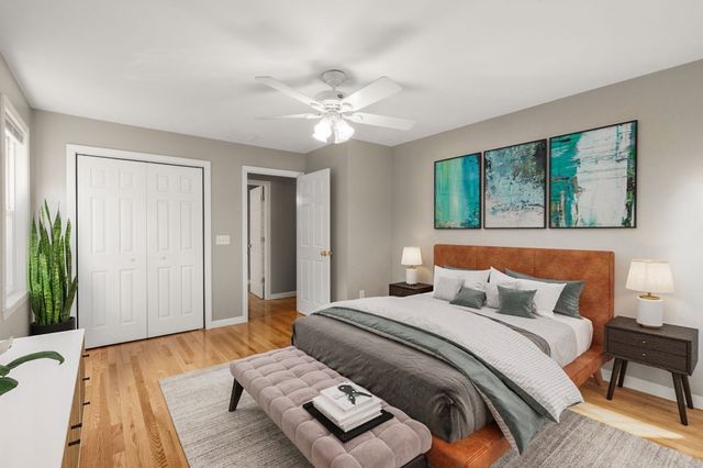 3076 Hunters Hill Dr, Dighton, MA 02715