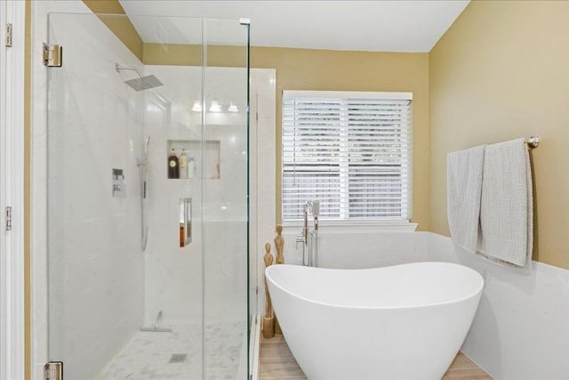 7821 Shell Beach Dr, Antelope, CA 95843