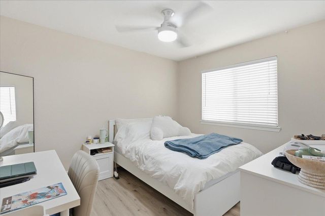 7821 Shell Beach Dr, Antelope, CA 95843