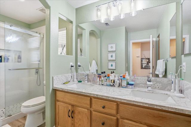 7821 Shell Beach Dr, Antelope, CA 95843