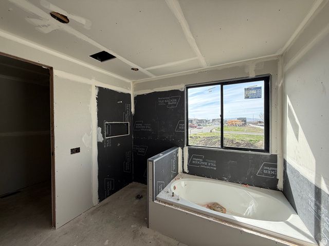 286 W SUMMERHILL LN, Centerville, UT 84014