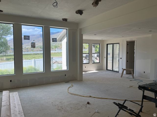 286 W SUMMERHILL LN, Centerville, UT 84014